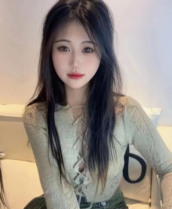 长宁嫩妹小美